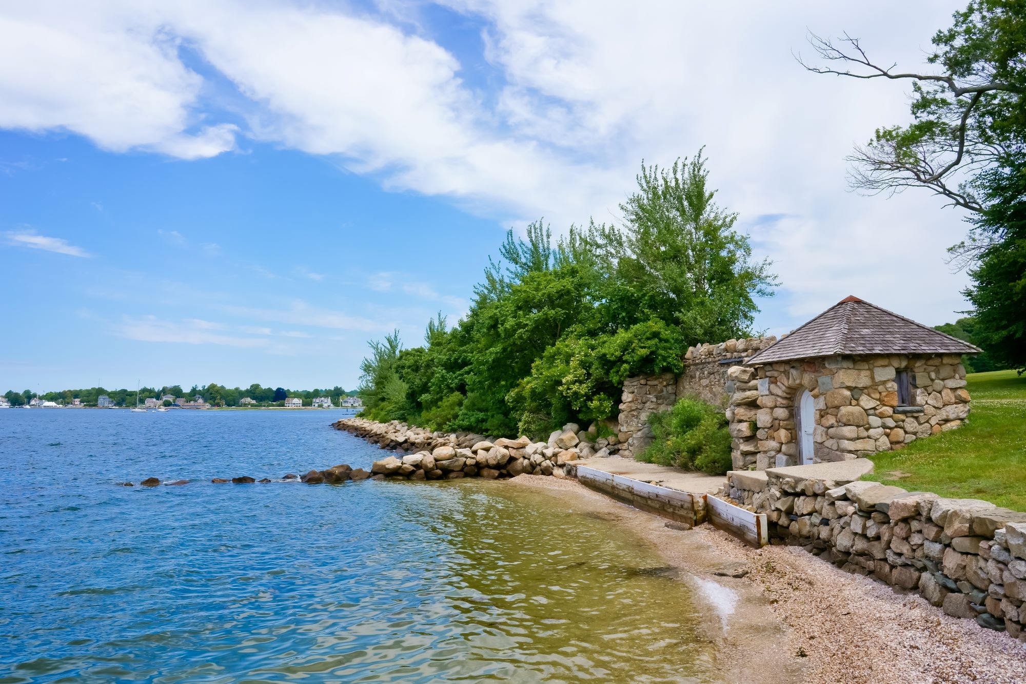 Bristol Shutterstock 2435904789 Resized